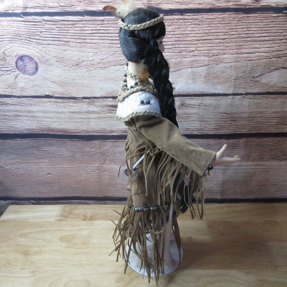 Native American Indian Exquisite 18" Doll with Accessories & Stand - Vintage - Picture 9 of 15